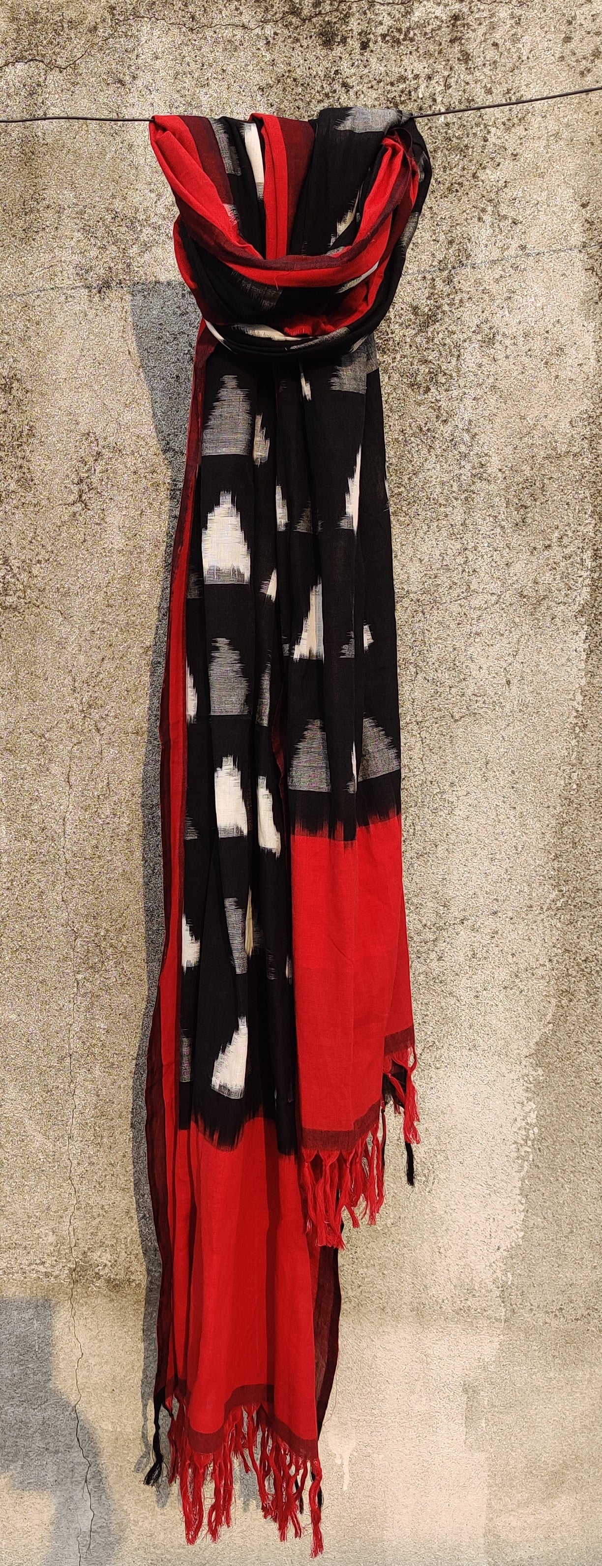 Handwoven Pochampally Ikat Cotton Dupatta